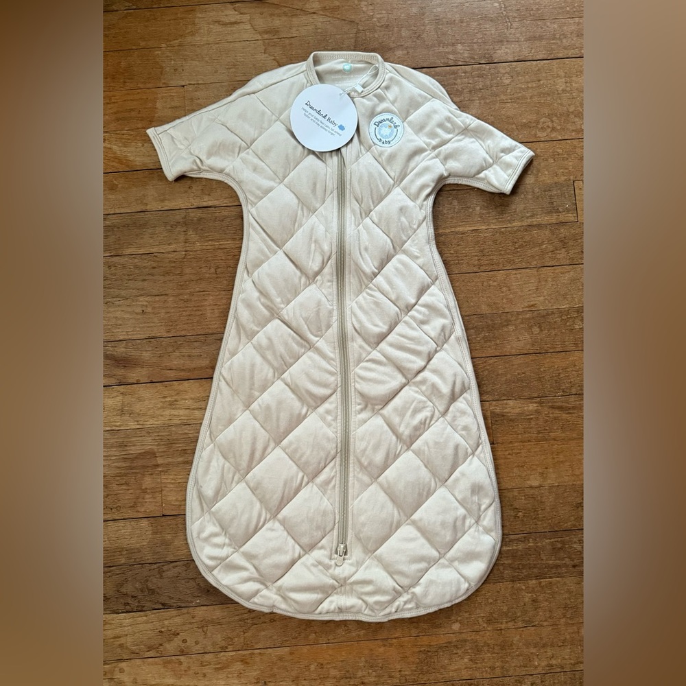 NWT Dream Weighted Transition Swaddle by Dreamland Baby, Size 6-9 months, tan